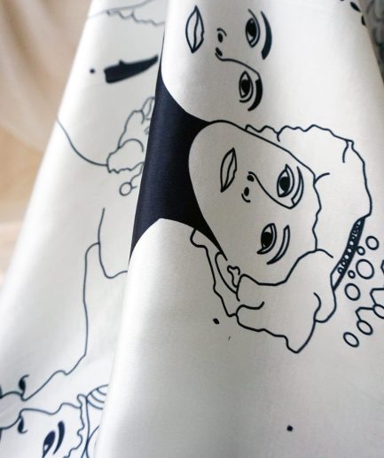 Eşarfă Regina Maria - 90 cm