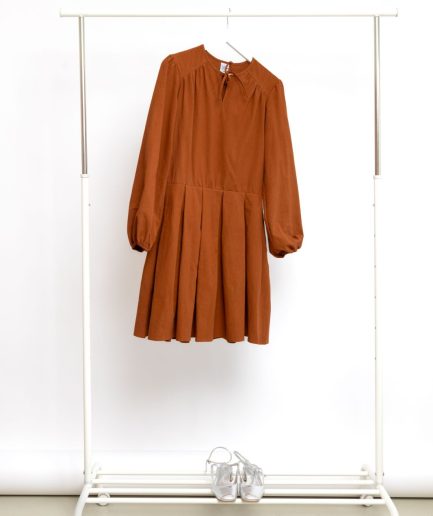 Rochie Zestre Migdală